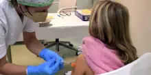 Vaccini antinfluenzali. È boom tra i bolognesi: "Oltre 35mila immunizzati in appena otto giorni"