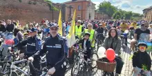 Bimbimbici, un successo. Oltre 500 alla pedalata