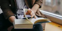 L’antisemitismo mette al rogo i libri anti-pal