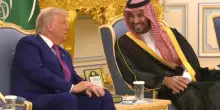 In Arabia Saudita la diplomazia dei businessmen: accordo senza precedenti tra Trump e bin Salman
