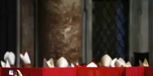 Conclave, è il momento decisivo: A Ratzinger bastarono 4 scrutini, 5 a Bergoglio. Stasera il nuovo Papa?