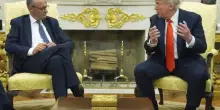 Merz da Trump tra battute e colpi di scena. Mano tesa sui dazi, scintille sull’Ucraina