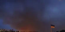 Pioggia di fuoco di Mosca contro Kiev. L’Unione Europea: “Price cap all’oro nero di Putin”