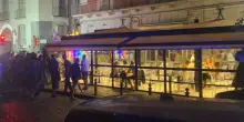 Esplosione a Napoli, il disperso e le portate di pesce. Lo sfogo di ‘A figlia do marenaro’: “Forse è scappato qualche morto ma vi denuncio se mettete il mio locale”