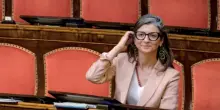 Un seggio per Francesca Albanese, la gara tra Pd, 5S e Avs per l’icona in prestito che colma i vuoti