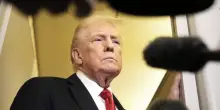 Guerra, il vertice di Budapest è alle porte. Zelensky sbatte i pugni sul tavolo, Trump: “Deve cedere il Donbass”
