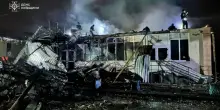 Zelensky è furioso. Raid su Kiev: morti, feriti e città al buio. Putin rilancia: “Presto nuove armi”
