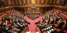 Dal Senato arriva il via libera definitivo al dl Sicurezza. Ma è scontro in aula tra governo e opposizioni