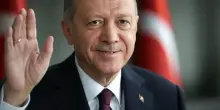 Il Pkk depone le armi e annucia lo scioglimento mettendo fine alla guerra con la Turchia durata 40 anni
