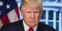 Los Angeles in rivolta, Trump schiera la Guardia Nazionale e ordina: “Arrestate chi protesta a volto coperto”