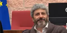 Fico candidato in Campania. Ancora riserve su Decaro in Puglia