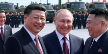 Parata della Vittoria in Cina: Xi Jinping invoca la pace, Trump attacca Cina, Russia e Corea del Nord che “tramano contro gli Stati Uniti”. Ma il Cremlino minimizza: “Da Donald una battuta ironica”