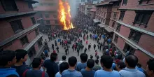 Nepal nel caos: 22 morti e il premier Oli si dimette dopo le proteste contro il blocco dei social