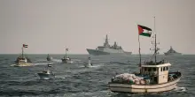 Flotilla, l’abbordaggio israeliano è iniziato: “Sono a bordo”