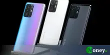 Lo schermo di questi telefoni diventa improvvisamente nero dopo l'aggiornamento software