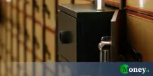 Quanto costa una cassetta di sicurezza in banca (e quando conviene)