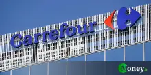 Carrefour, tagli al personale nella sede centrale di Milano