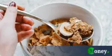 Questi cibi che mangiamo sempre a colazione potrebbero essere molto pericolosi