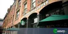 Starbucks assumerà più baristi in oltre 3000 negozi