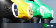 Fai subito il pieno. Il prezzo della benzina sta per schizzare alle stelle