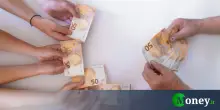 Pensioni, il governo rivede l'aumento. Ecco le tabelle con i nuovi importi