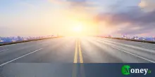 Addio 130 km/h autostrada, verso nuovi limiti di velocità in Italia e in Europa