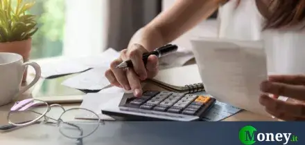 Inflazione negativa in Italia, in rallentamento nell'area euro. Il dubbio sui tassi BCE inchiodati da Lagarde