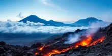 Attività eruttiva dell’Etna: esplosioni e colate di lava in corso