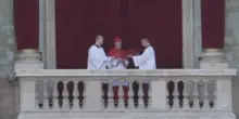 “Habemus Papam” è il cardinale statunitense Robert Prevost