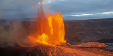 Hawaii, spettacolari fontane di lava dal vulcano Kilauea