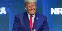 Donald Trump si scaglia contro la Corte Suprema, Springsteen e Taylor Swift