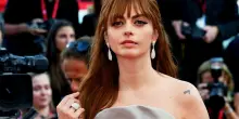 Annalisa sorprende tutti con un nuovo taglio di capelli? I motivi dietro il cambio look