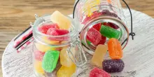 Scatta il ritiro delle caramelle Haribo: rilevate tracce di cannabis in alcuni lotti