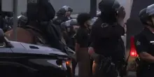 Seconda notte di coprifuoco a Los Angeles, molti arresti