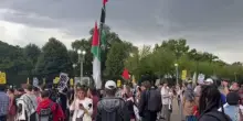 Protesta davanti alla Casa Bianca: “No new war in The Middle East”