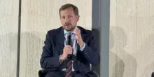 Monti (Lombardia): "Coinvolgere tutti gli stakeholder in sostenibilità sociale"