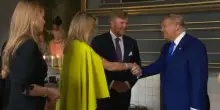 Usa, Trump alla cena dei leader della Nato con i reali d’Olanda
