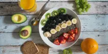 Colazione anti-gonfiore: cosa mangiare per evitare la pesantezza