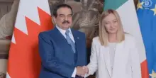 Meloni riceve il re del Bahrein: focus su Gaza e rapporti bilaterali