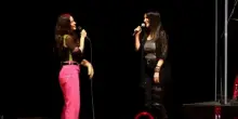 A Roma Laura Pausini e Alanis Morissette cantano insieme “Ironic”