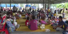 Thailandia-Cambogia, civili si rifugiano nei templi