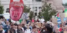 “Deportate Donald”, in Scozia le proteste contro Trump