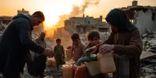 Gaza: attacchi e fame, una crisi umanitaria allarmante