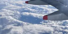 Dramma a Orio al Serio, un morto sulla pista dell’aeroporto: traffico aereo interrotto