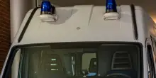 Precipita dal balcone durante le vacanze a Corfù: tragico epilogo per il 17enne