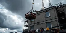 Perché i lavori in altezza continuano a essere una roulette russa