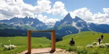 Seceda: il dibattito sul tornello e gli effetti del turismo