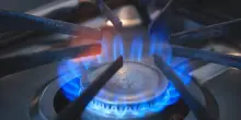 Offerte luce e gas senza sorprese: ecco cosa controllare
