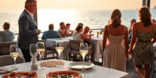 Turiste francesi in vacanza a Civitanova scappano senza pagare il conto ma vengono smascherate