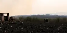 Emergenza incendi in Grecia: impatti devastanti a sud di Atene